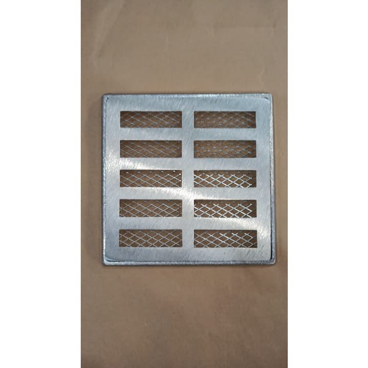 Grelha Pluvial 15x15 Reta com Suporte e Tela Anti Insetos - Aluminio Fundido Escovado - Ficone Reis