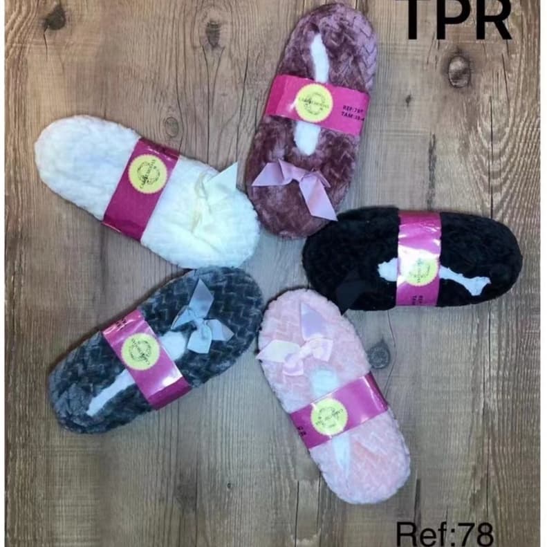 Pantufa sapato adulto feminina lisa com LACO pelinho dentro super quente/Chinelo pantufa feminina/REF:78