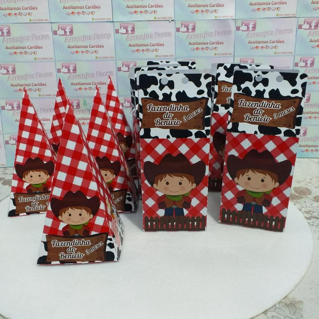kit personalizado fazendinha 20 cxs milks e 20 piramides