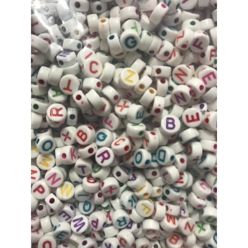 Miçanga de letras 100 gramas