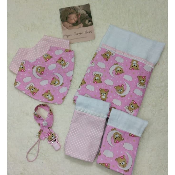Fralda de pano bebe Contendo 2 bandanas, 1 Fralda de ombro ,2 fraldas de boca,1 prendedor de chupeta