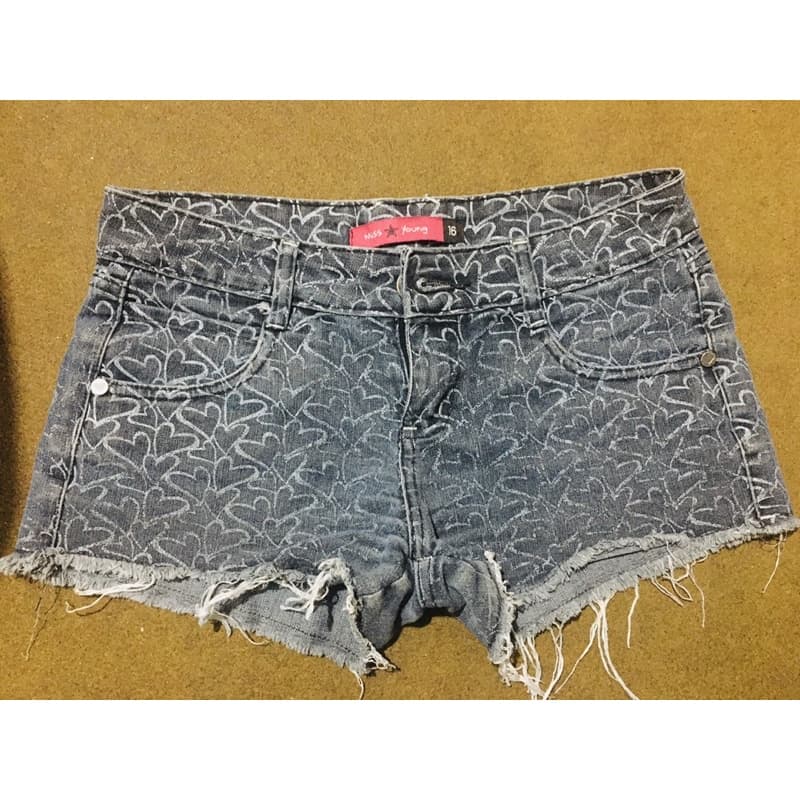 Shorts jeans feminino corações tamanho 16 miss young