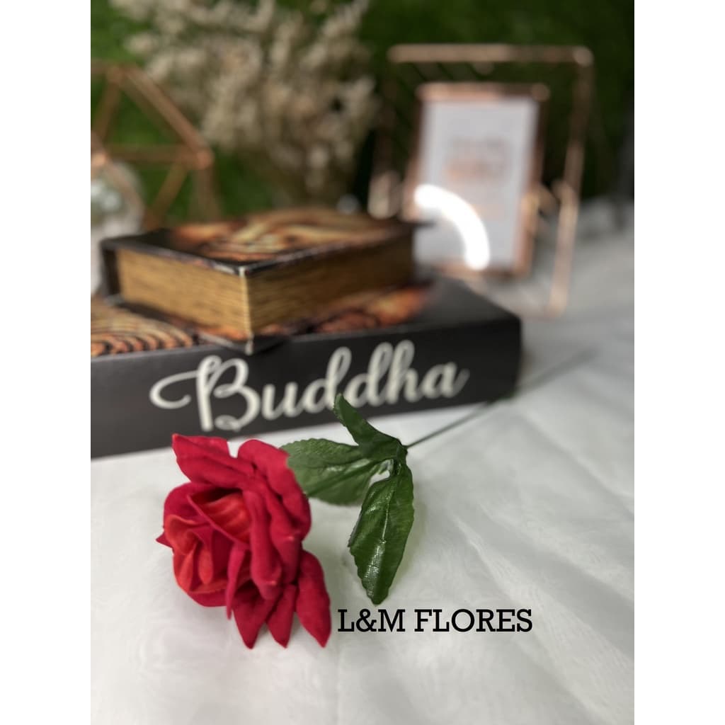 Kit com 3 Flor Rosa Aveludada artificial unidade ideal para presentear, lembrancinhas, arranjos e decoração