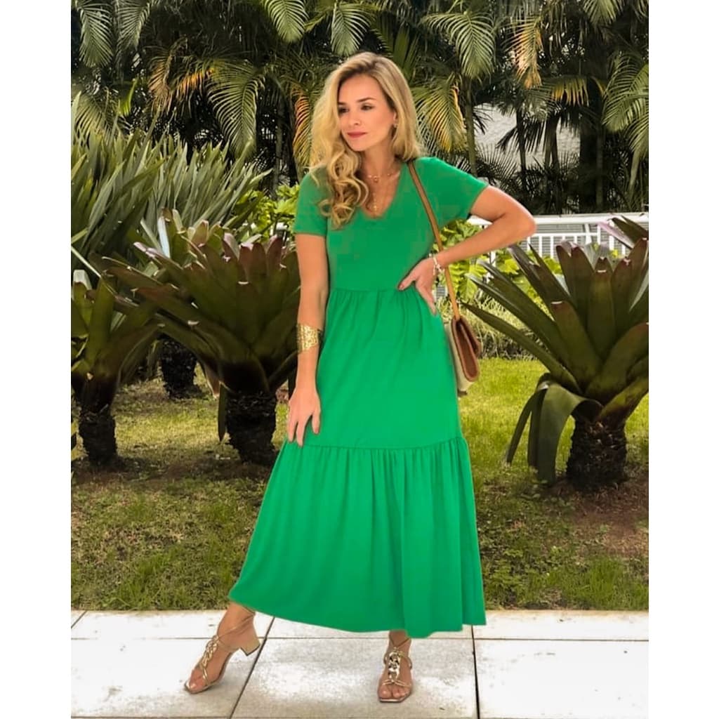 Vestido Midi Camadas 3 Marias Verão Manga Curta Plus Size .