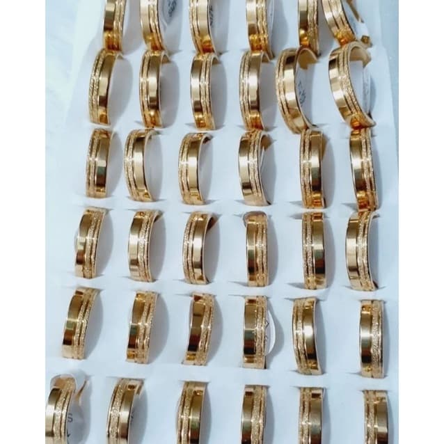 Atacado Caixa Com 36 Alianças 6mm Trabalhadas Frisos Com Brilho Aço Inoxidável