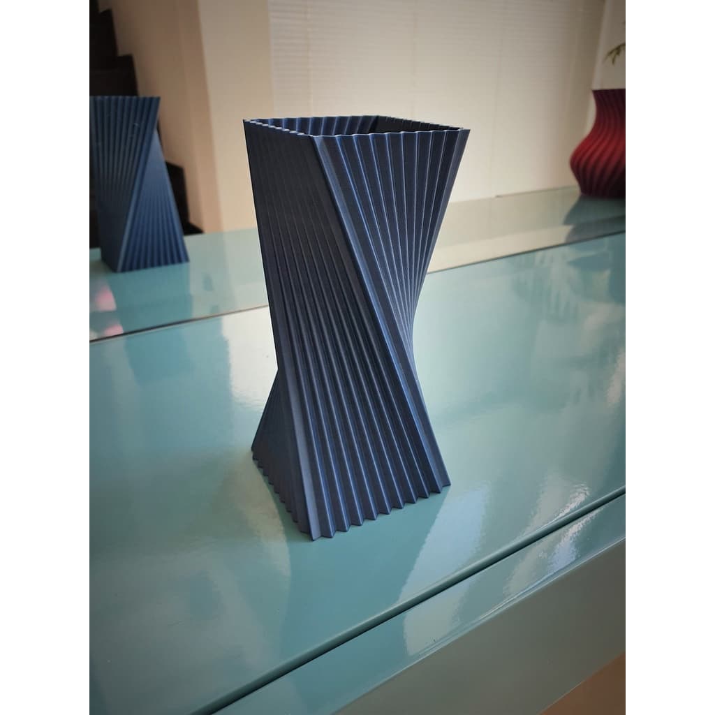 Vaso decorativo  - Design moderno exclusivo - Desenhado e produzido no Brasil