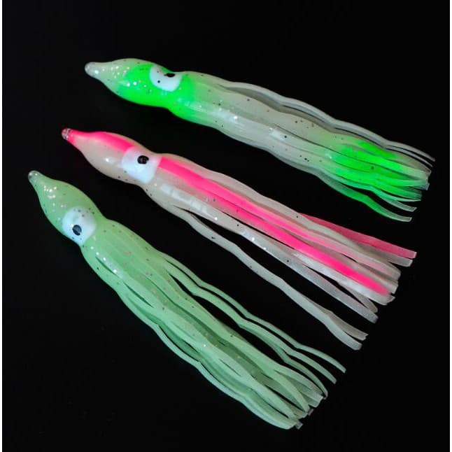 JK 10pcs Borracha Saias Lula Polvo Luminosa Macio Iscas De Pesca Cor Onda Do Mar Equipamento Jigging Isca