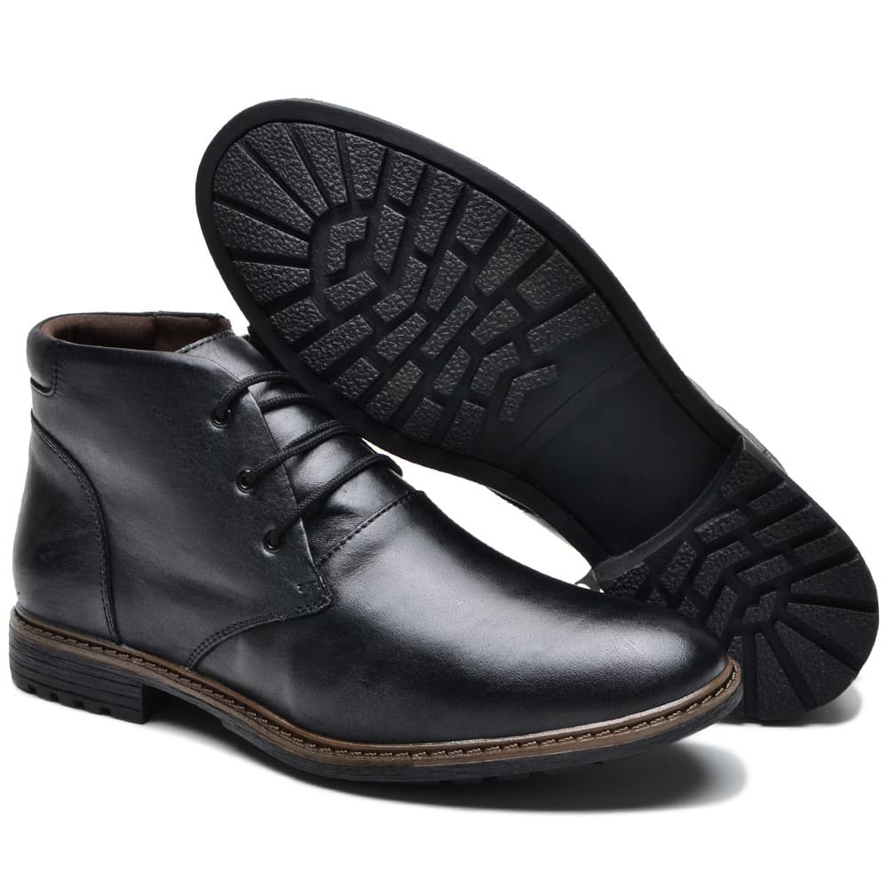 Bota Coturno De Couro Com Sola de Borracha Costurada
