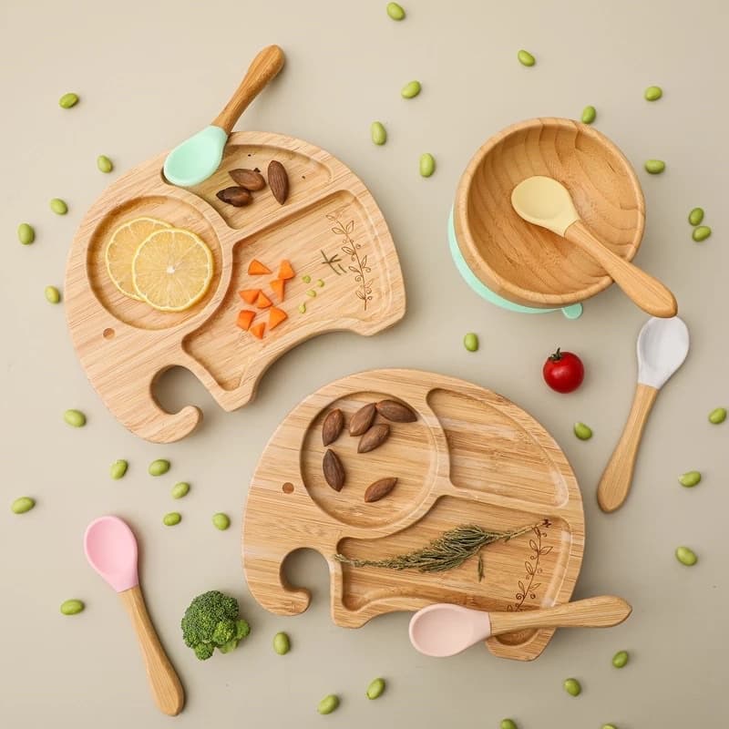 kit alimentação em bambu e silicone com 4 peças. blw e introdução alimentar. personalizado com o nome do seu filho.