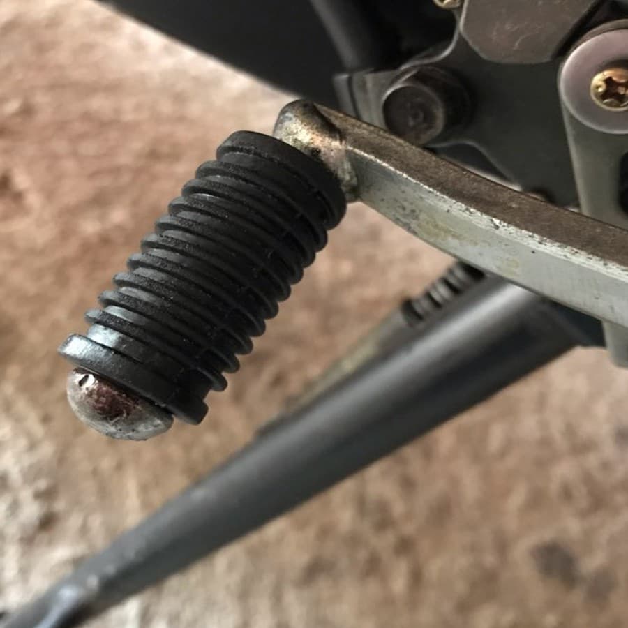1PC Motocicleta Alavanca De Mudança De Engrenagem Pedal Borracha Para Yamaha YZF R1 R6 R6S Suzuki SV1000 SV650 SV400 GSR