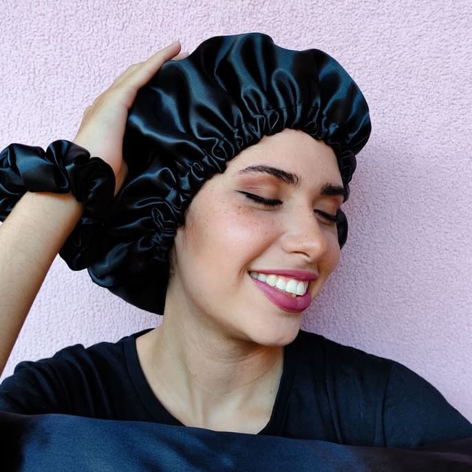 Touca de cetim grande dupla face ANTI FRIZZ ajustável luxo conforto Cronograma capilar