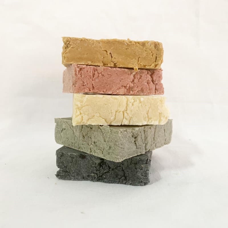 Sabonete Natural de Argila 5 tipos com Óleos Essenciais / Vegano / Cold e Hot Procces / Argila Preta / Argila Branca