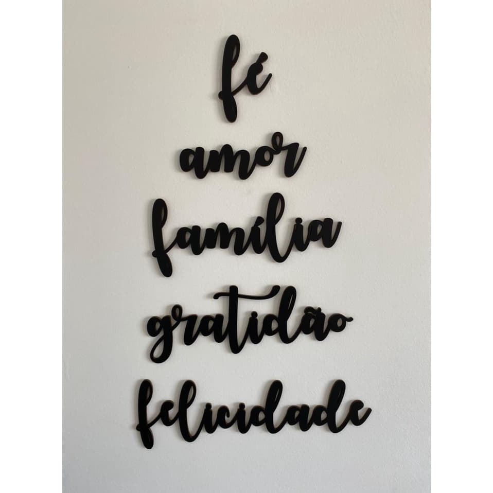 Pack 5 palavras mdf preto com fita dupla face decoração fé, amor, gratidão, felicidade e família
