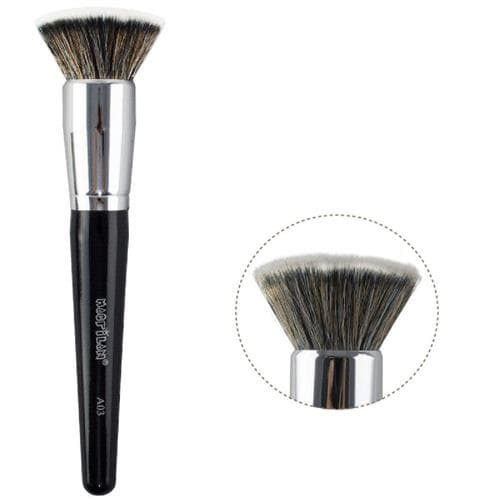 Pincel Profissional Kabuki Reto A03 - Macrilan