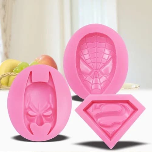Molde de Silicone Super Herói Batman Superman Super Homem Aranha Chocolate Doces Isomalte Artesanato Confeitaria