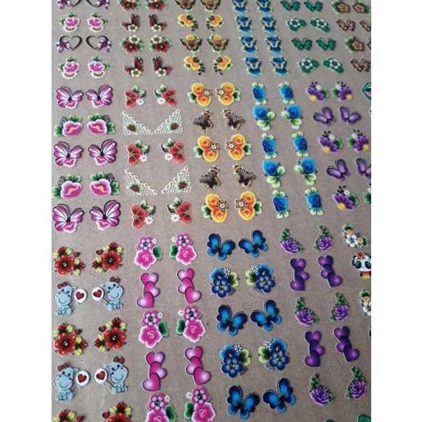 240 Adesivos de Unhas Decoradas 3D Pré-pronto Com Escolha
