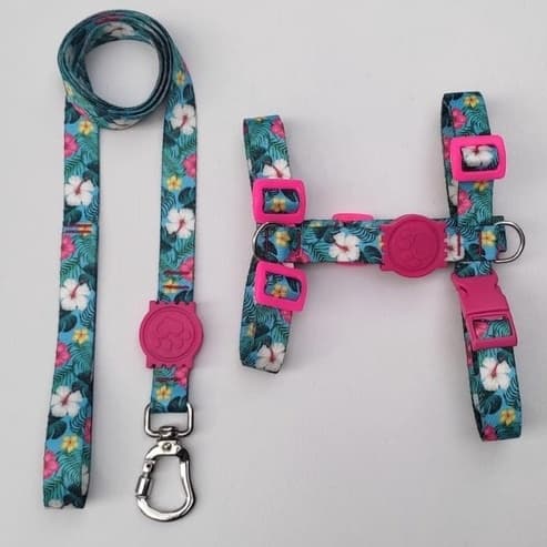 Peitoral H Anti-Puxão para Cachorros - Verde floral com rosa