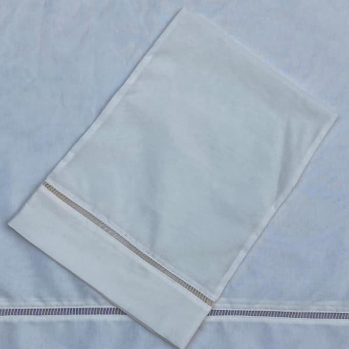 kit Com Duas Capa de  Fronha Para Berço Bebê Com Ponto Palito