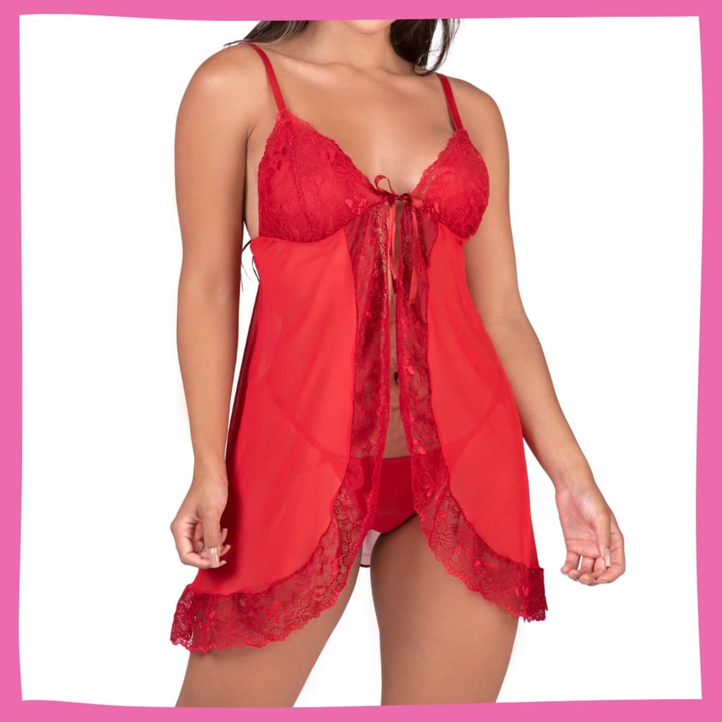 Camisola aberta em tule com calcinha