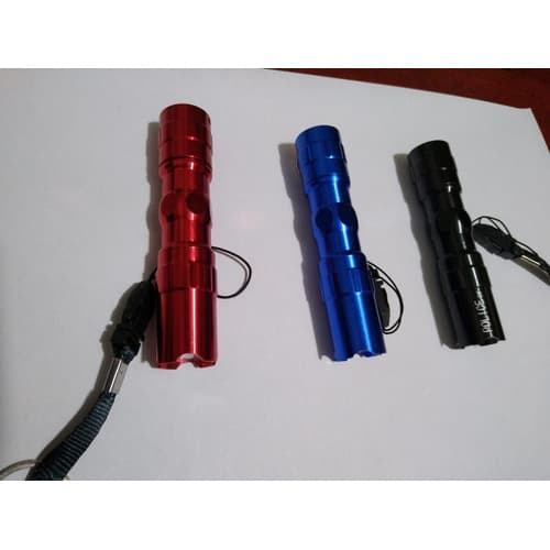 Lanterna Potente 1,5 Volts Led Luz Forte Pequena