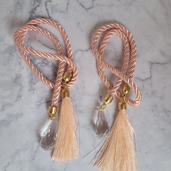 Kit 02 Enfeites Cordões com Tassel e Ponta de Acrílico Para Vidros Difusores ou Sabonete