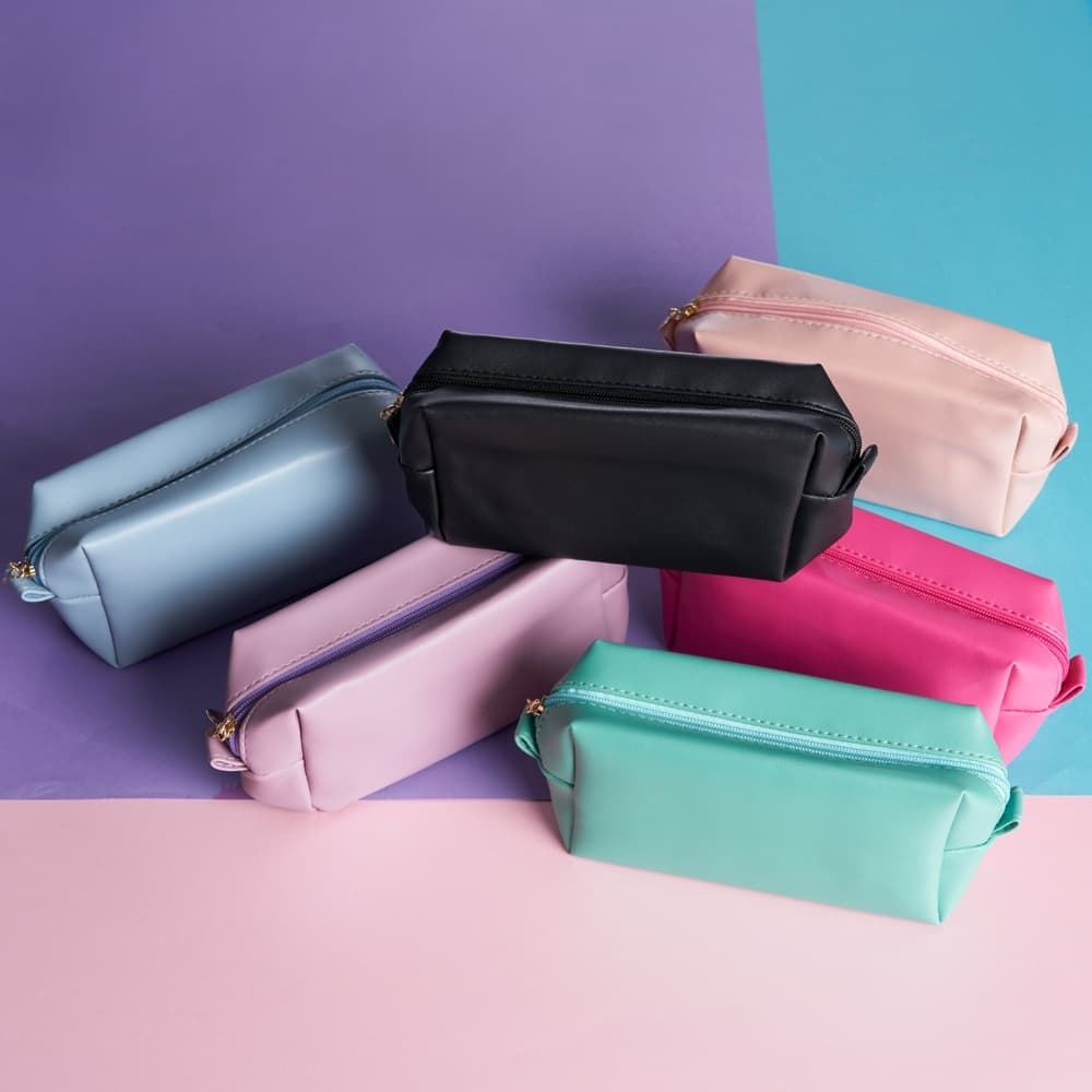 necessaire impermeavel em PU cores com alça