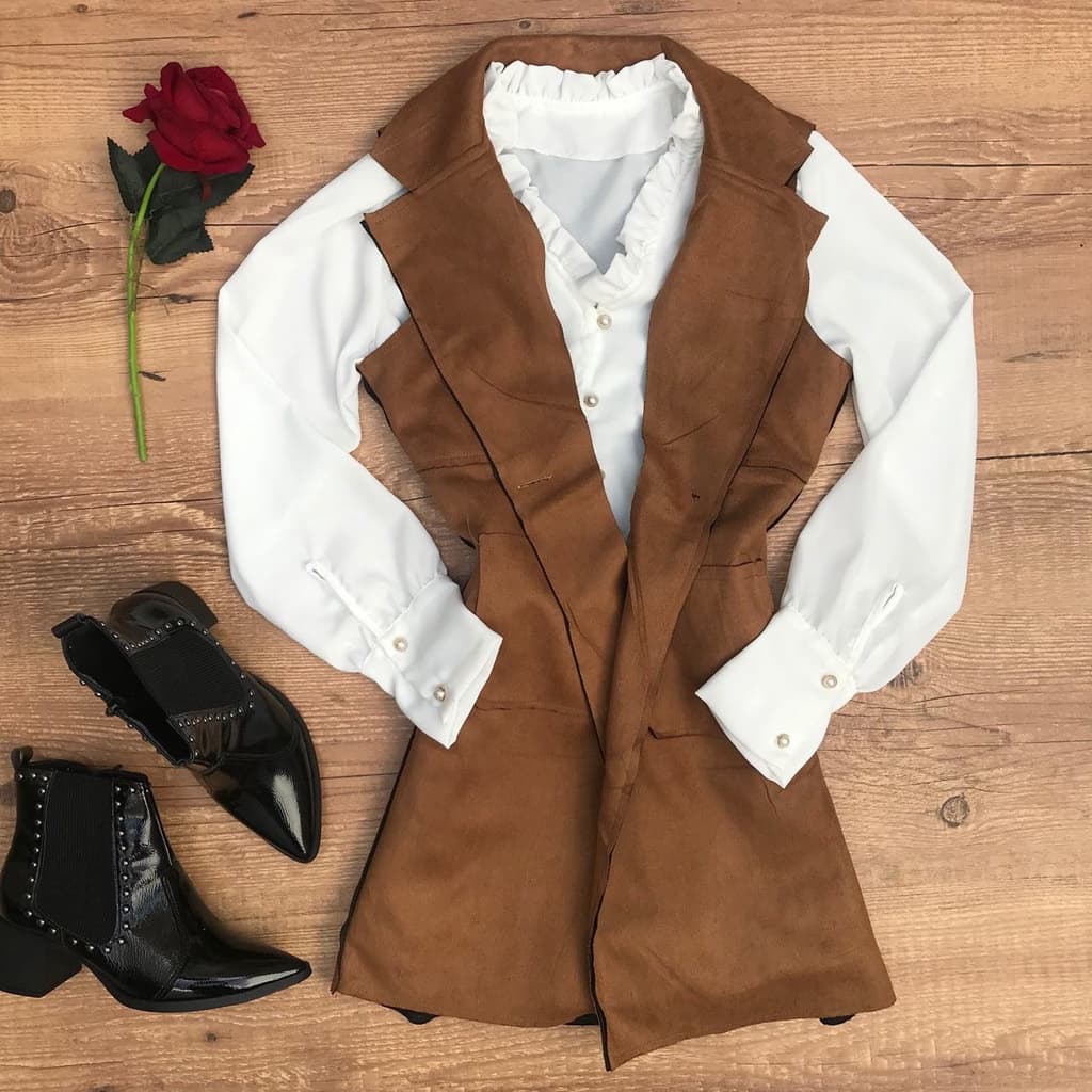 Colete em Suede com bolso fake/Inverno/Casaco frio/sem manga/modinha