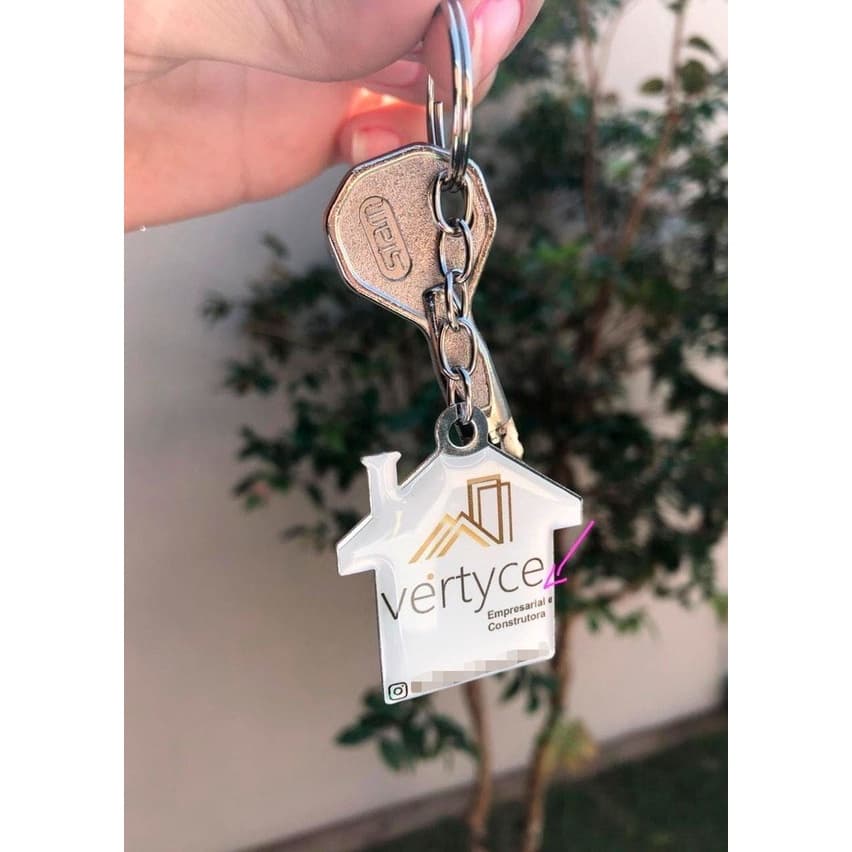 10 unidades de Chaveiro Casinha Personalizado como desejar para imobiliárias