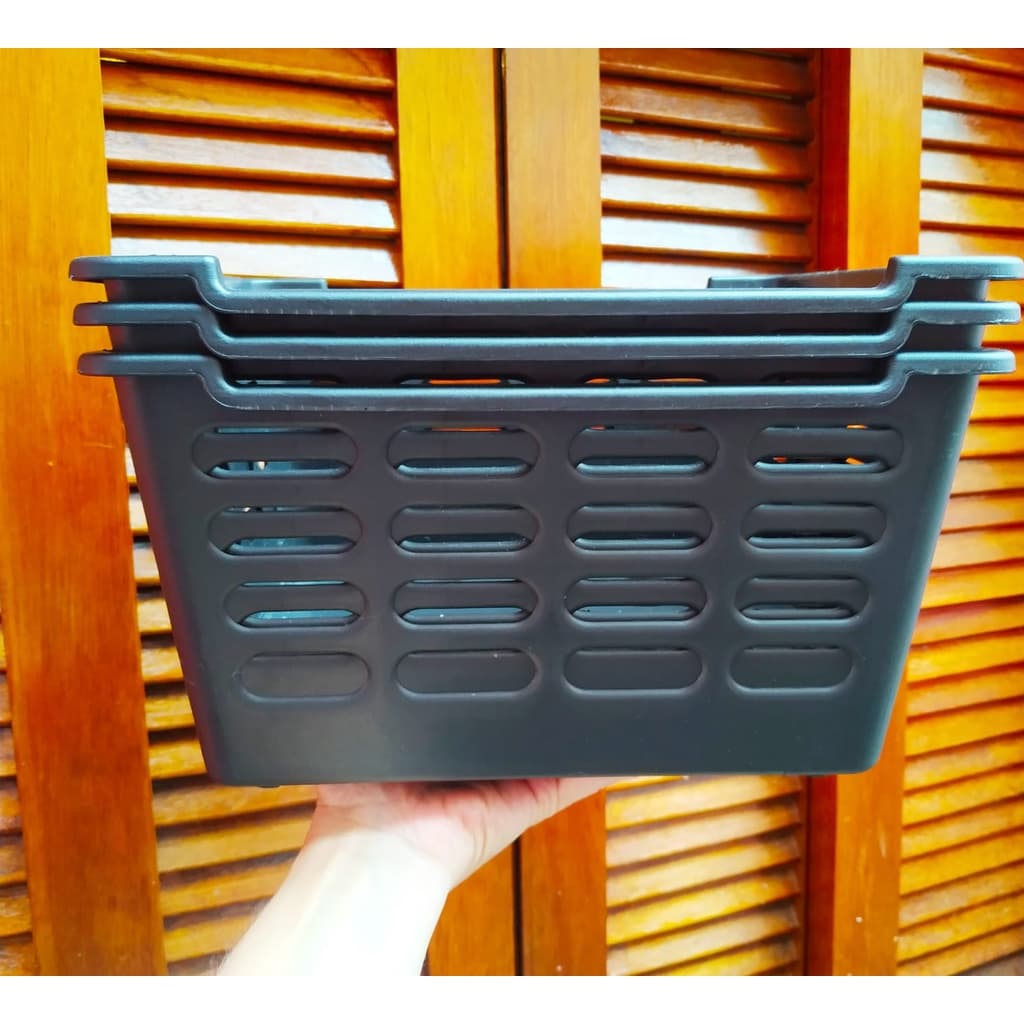 Cesto Organizador Empilhável Retangular em Plástico - Unidade-  Preto 24,5x29,5x15cm
