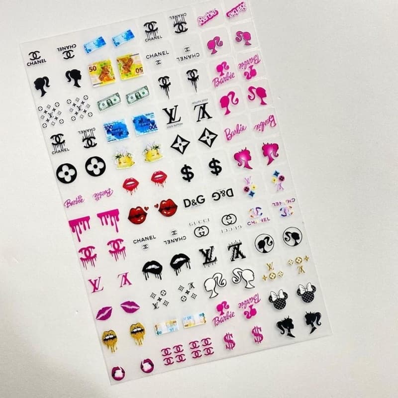 Cartelão De Adesivos  Para Unhas Com 96 Películas Mod Marcas