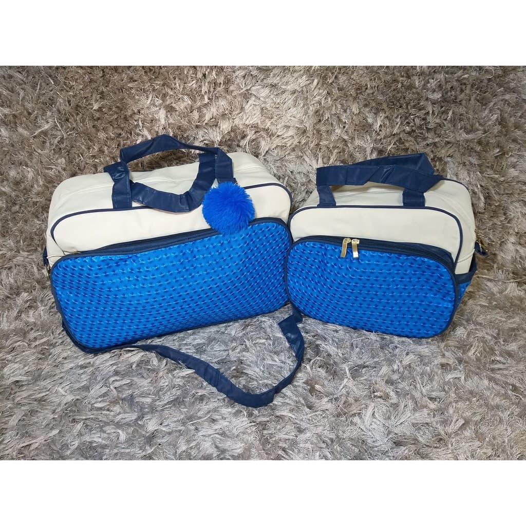 Kit Bolsa de maternidade / bebê tema luxo renda azul com bege palha Bolsa G e Bolsa M