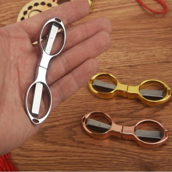 1x Chaveiro De Tesoura Dobrável Em Aço Inoxidável Para Viagem / Pesca / bolso /
