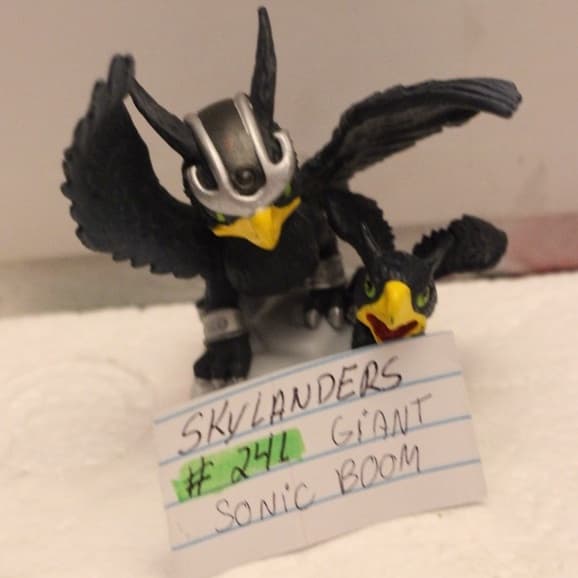 SKYLANDERS # 241 GIANT SONIC BOOM