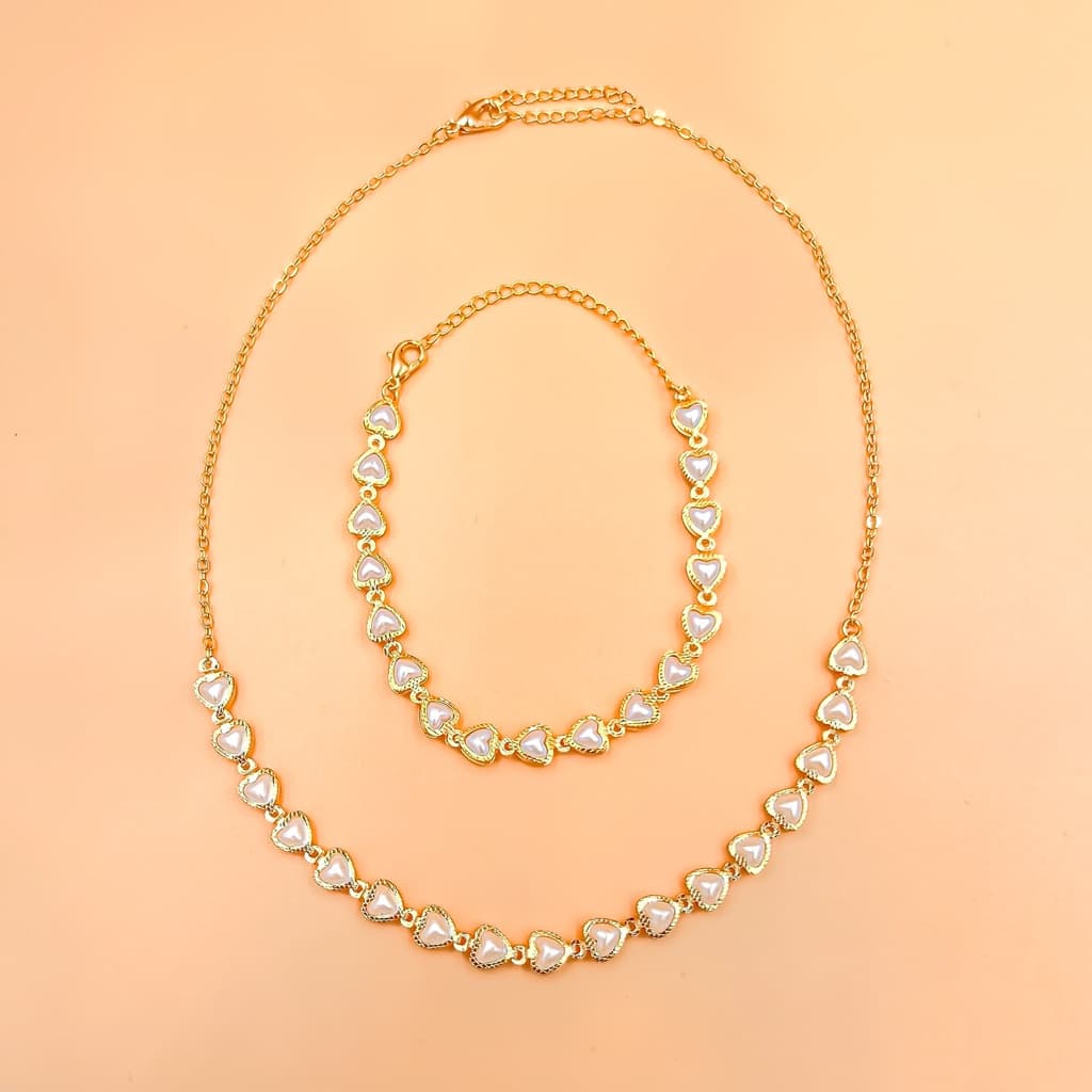 Kit Colar+Pulseira de pérolas de coração delicado choker banhado a ouro 18K