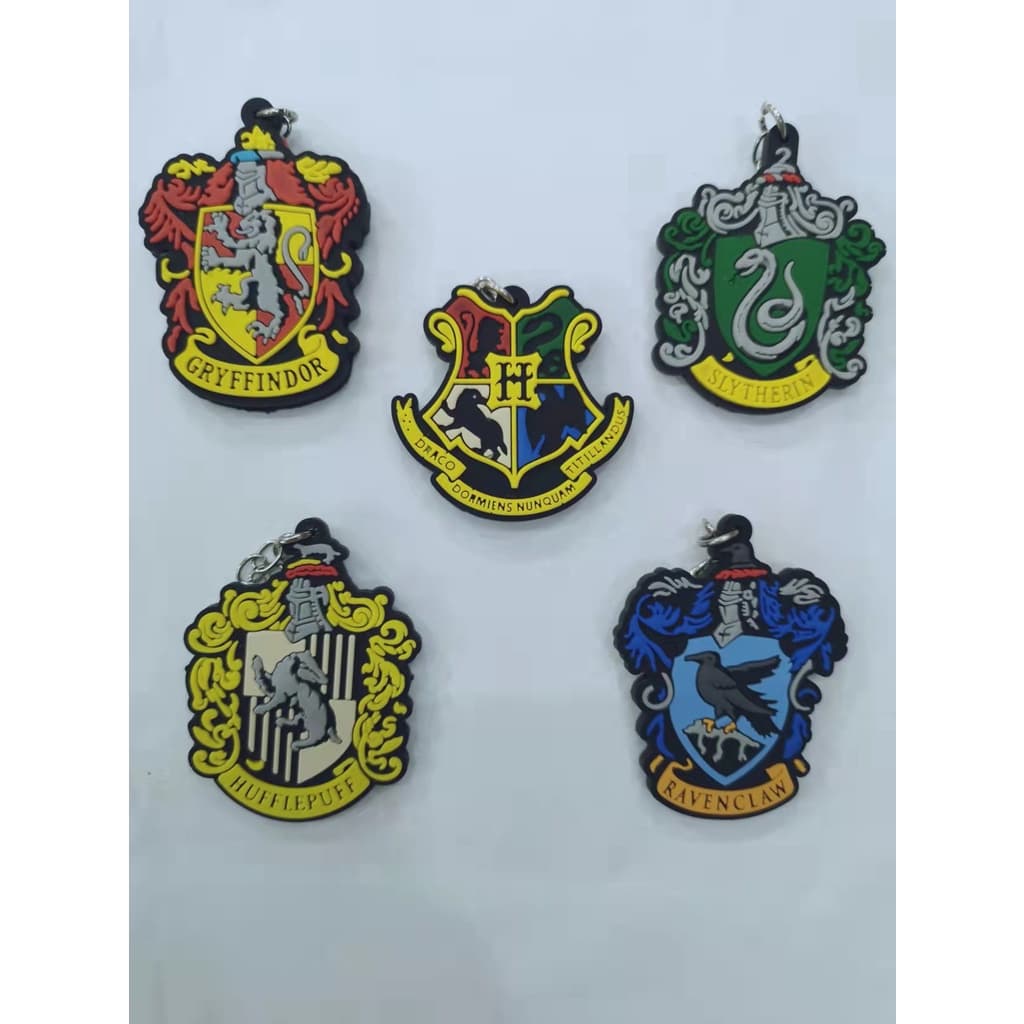 Chaveiro Harry Potter Hogwarts School of Witchcraft and Wizardry Borrachado