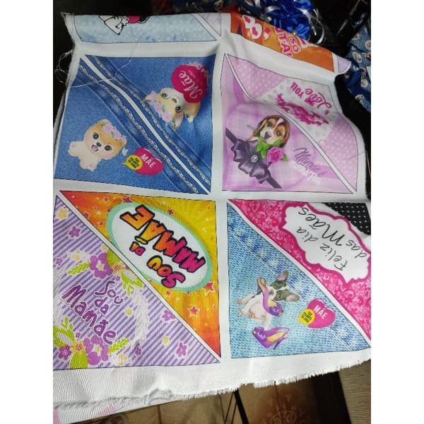 200 bandanas sem acabamento  sublimadas dia das mães,variadas estampas tamanho M,por apenas 175