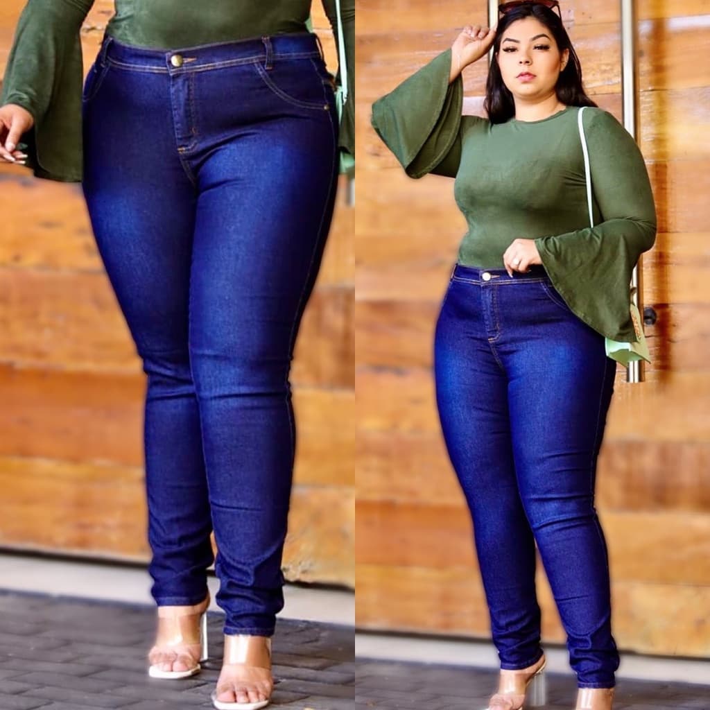 Calça Jeans Feminina Plus Size Premium Cintura Alta com Lycra Elastano Modela Empina Bumbum Lisa Escura Tradicional