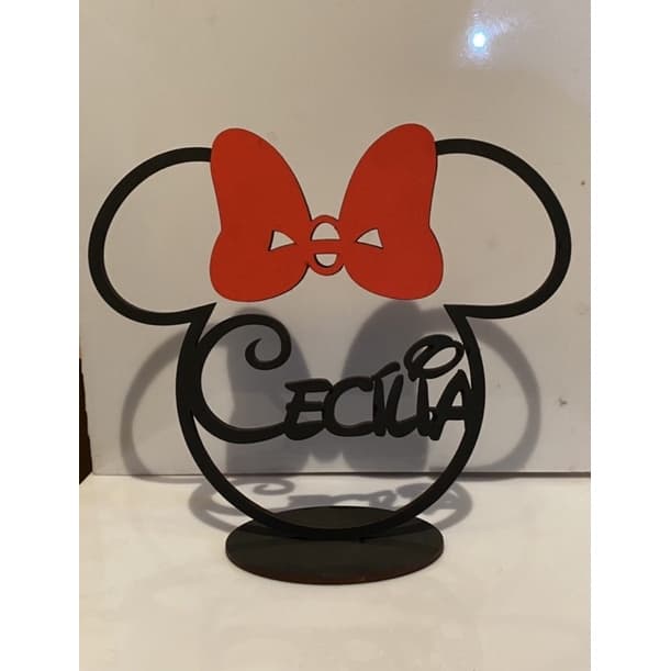 1 centro de mesa da minie personalizado