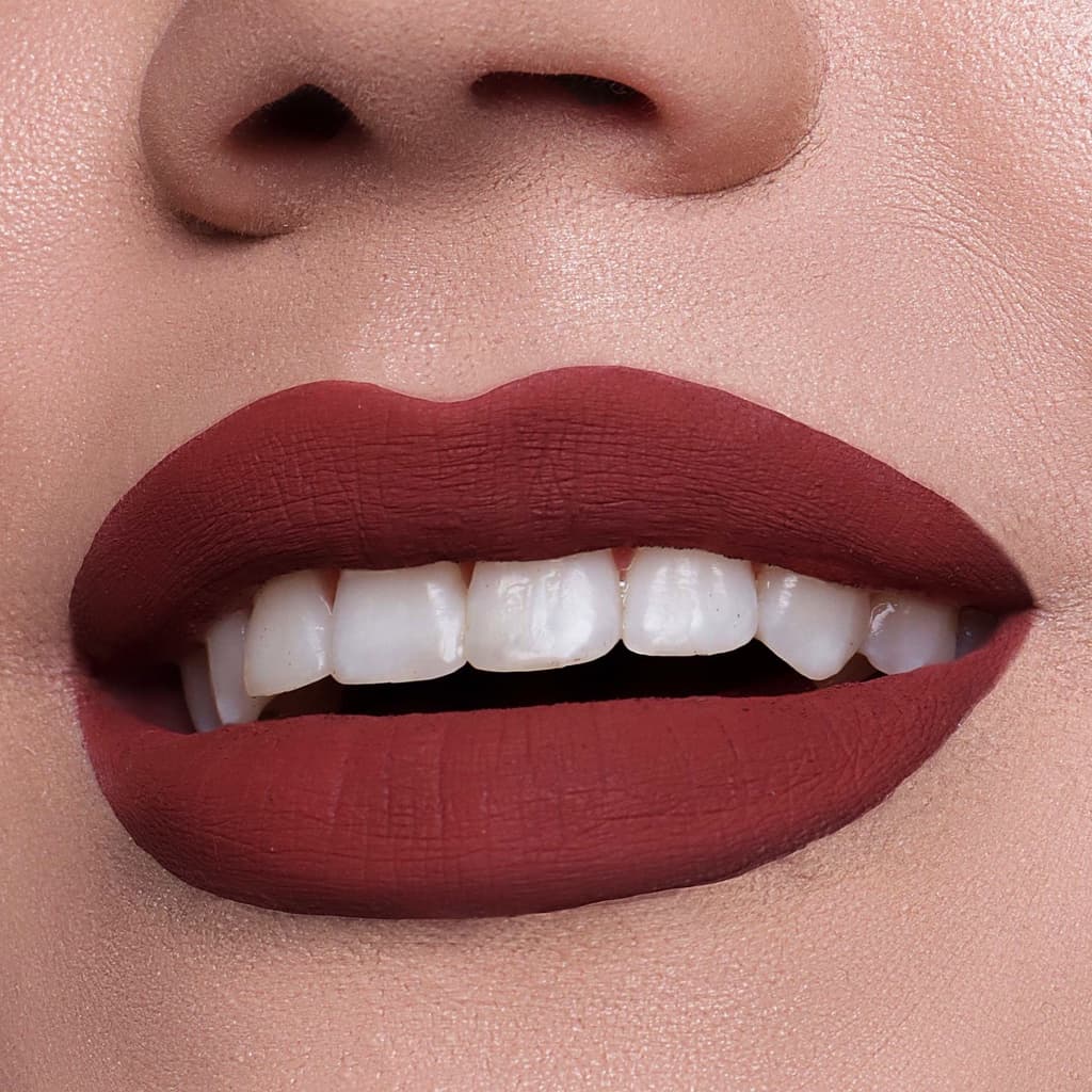 Batom Liquido Matte Vegano Adversa Coleção Manda Nudes Cor PERIGOSA