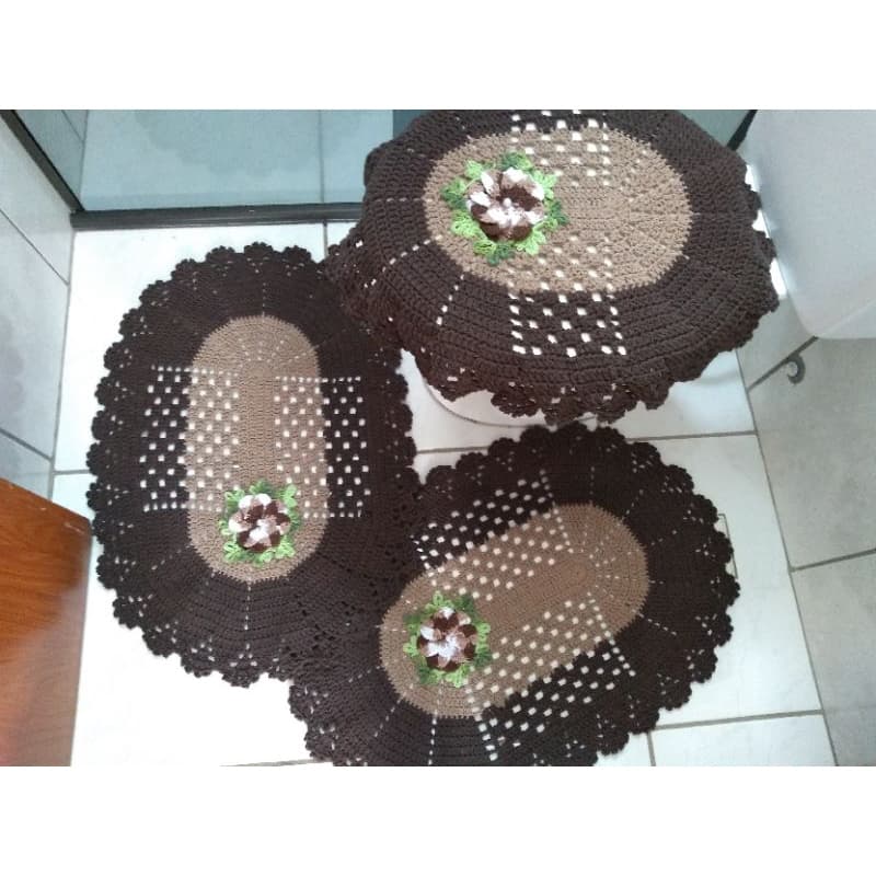 Jogo de banheiro três peças marrom e chocolate
