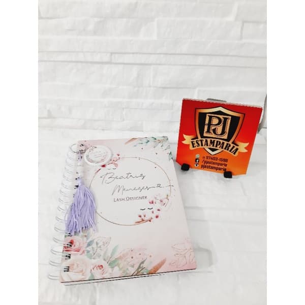 Agenda com capa em MDF