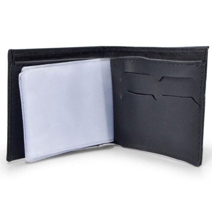 Carteira masculina preta com porta cartão e plástico para documentos Dia dos Pais