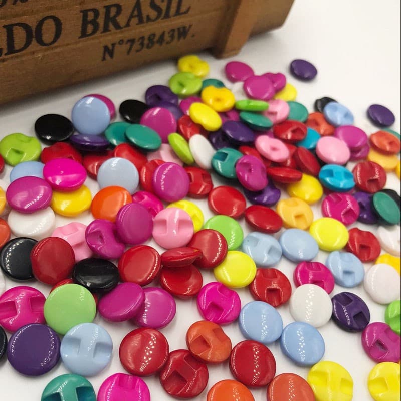 100 Peças 13MM Haste Mista Botões De Resina Tingida Botas De Casaco Acessórios De Roupas De Costura PT83