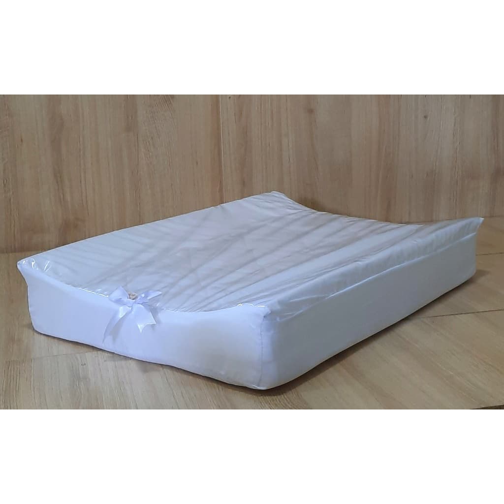 Trocador De Cômoda Bebê - Coleção Pérola Luxo  - Plastificado e Anatômico - 65cmx45cmx9cm  BRANCO