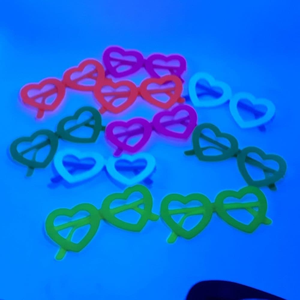 Kit Óculos Coração neon c 10 unidades - cores sortidas