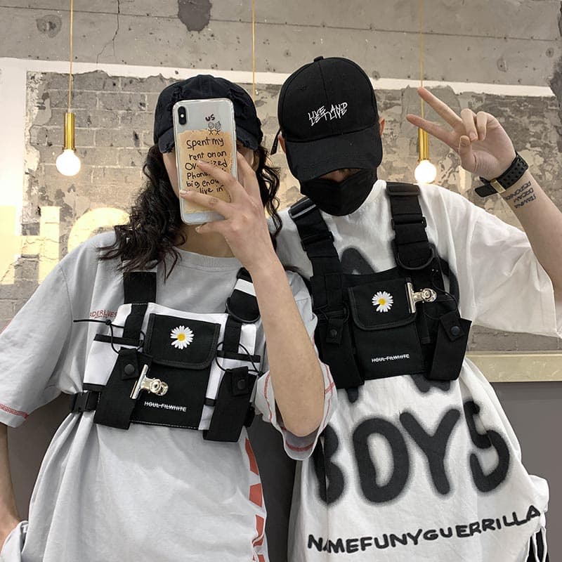 Bolsa Crazy bag Women's fashion Masculina Colete De Bolso Peito hip hop Streetwear , Apresenta O , De Cintura Frontal