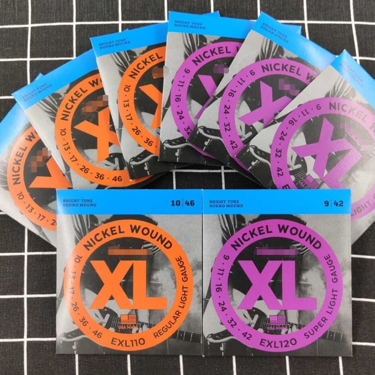 Cordas Para Guitarra Elétrica D'Addario EXL110 Enroladas Em Níquel , Luz Regular , 10-46