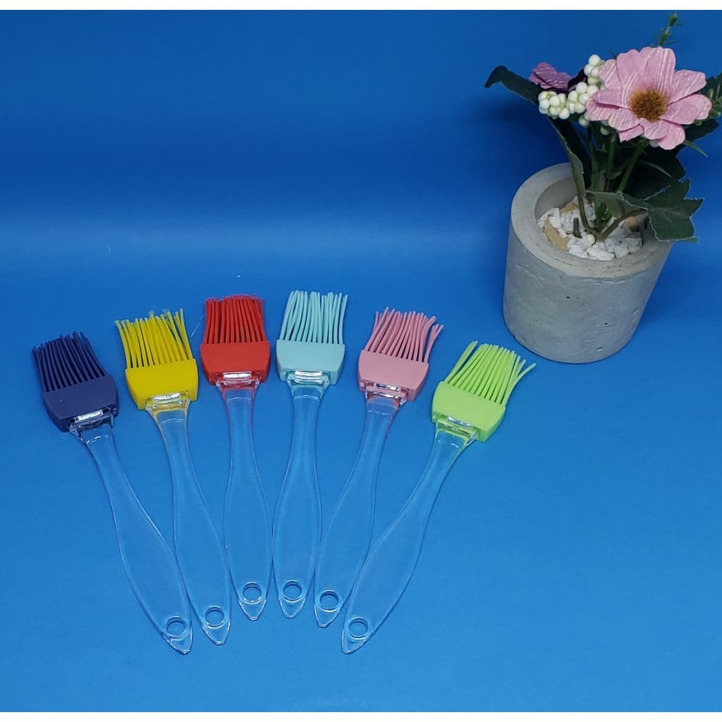 Pincel de Silicone Culinário com Cabo de Acrílico- Untar - Molho- Churrasco - 16,5 cm.