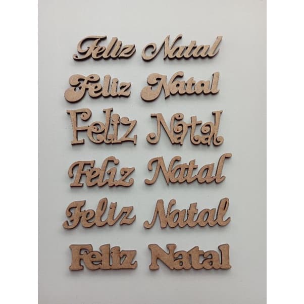 Kit 15 apliques palavra Feliz Natal em MDF crú 3mm artesanato