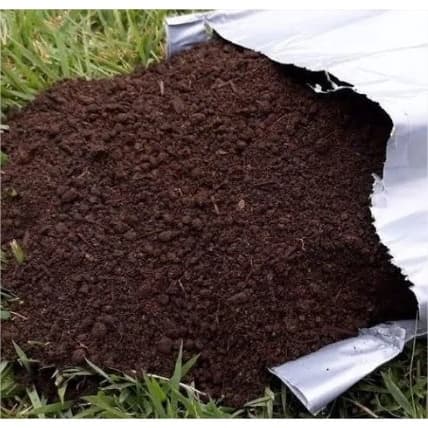 Terra adubada para Plantas, Jardim, Hortas, etc 1 kg